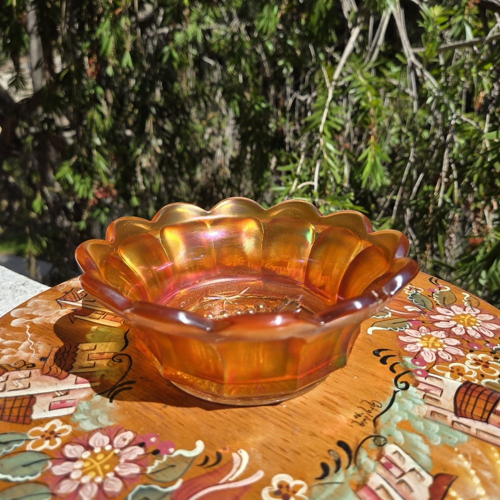 Antique Imperial Heavy Grape Marigold Carnival Glass Bowl Antique Catchall Dish‎